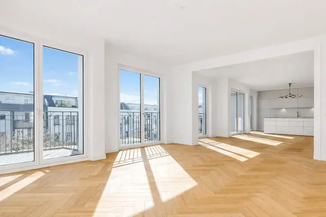 Wohnzimmer; blick, holzboden, tageslicht