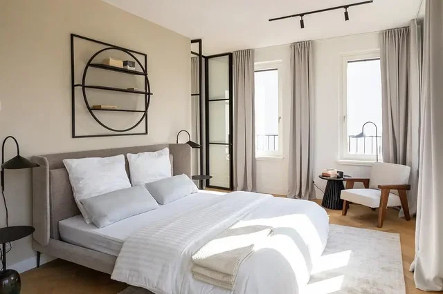 Schlafzimmer; tageslicht, moderner stil