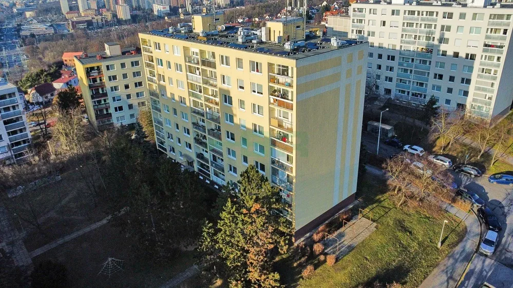 Haus und umgebung; blick