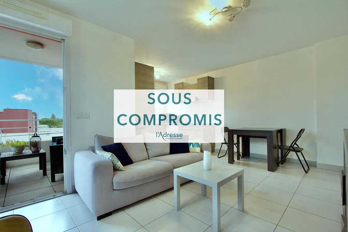 Salon; vue, lumière naturelle