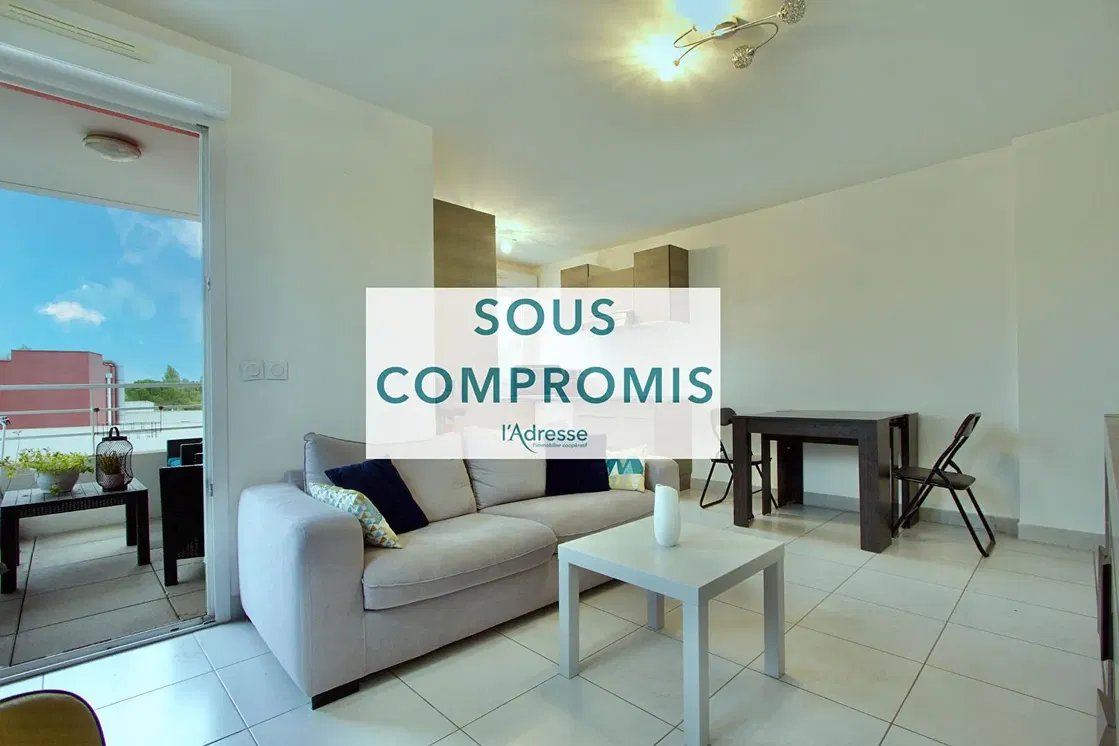 Salon; vue, lumière naturelle