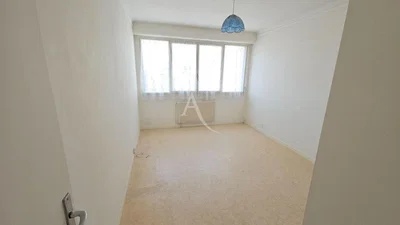 Спаваћа соба; природно светло