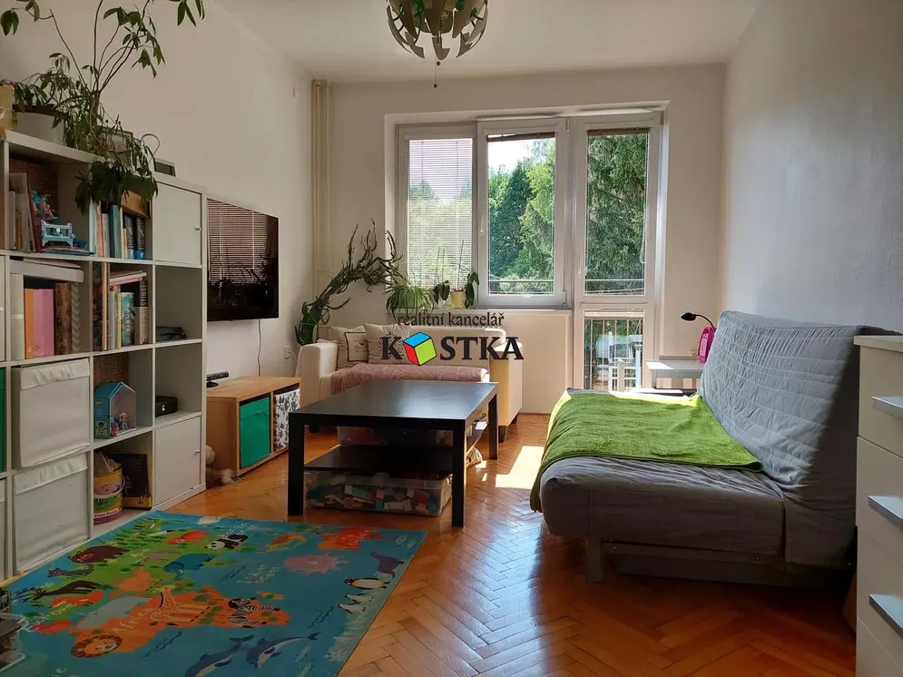 Wohnzimmer; tageslicht, moderner stil