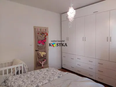 Schlafzimmer; tageslicht, moderner stil