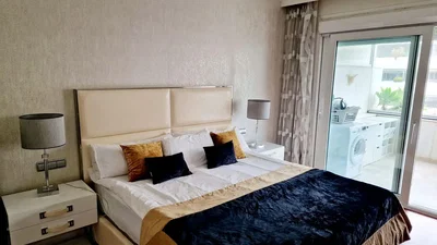 Schlafzimmer; tageslicht, moderner stil