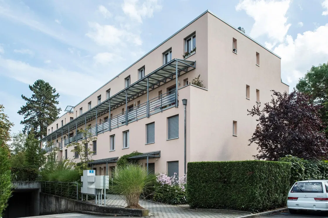 Haus und umgebung; blick