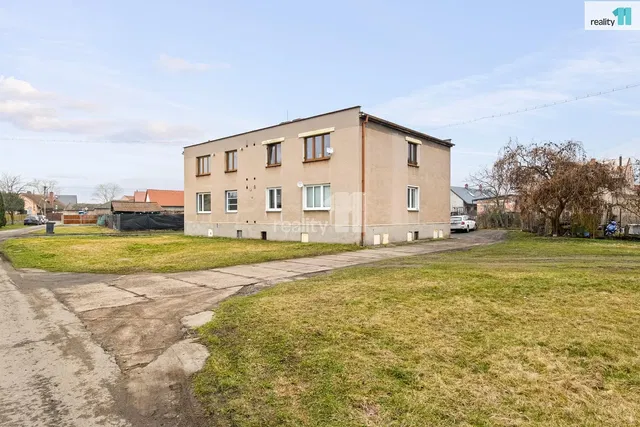 Casa e arredores; vista