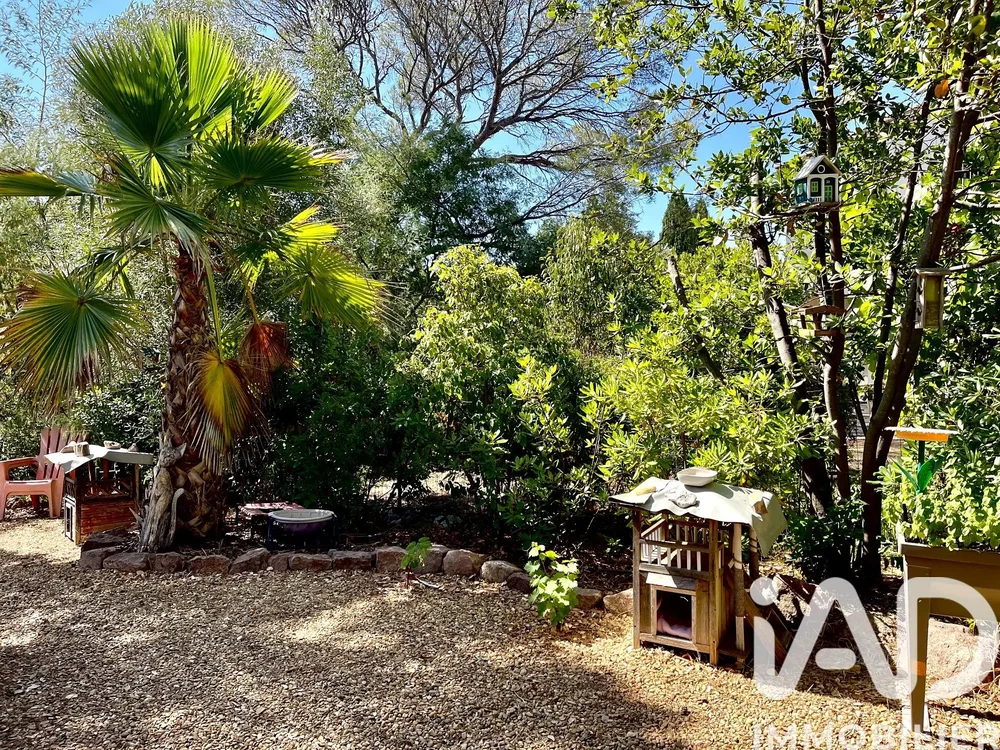 Casa e dintorni; luce naturale, vista