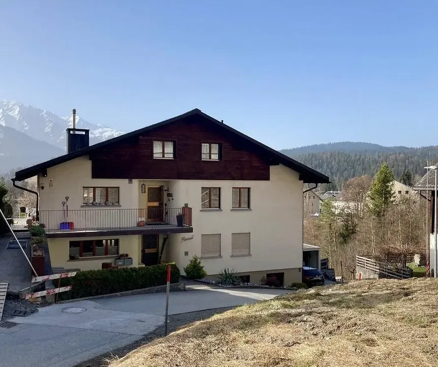 Haus und umgebung; blick