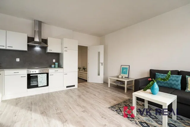 Wohnzimmer; blick, tageslicht, moderner stil