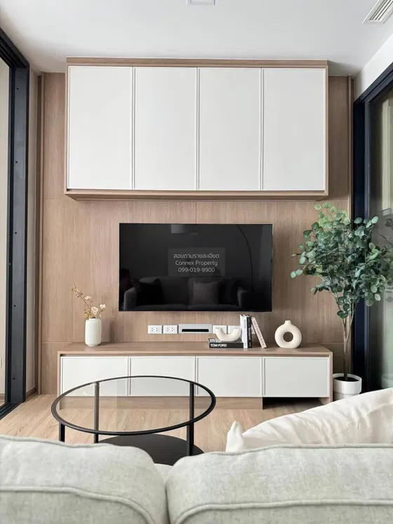 Obývací pokoj; moderní styl, přirozené světlo