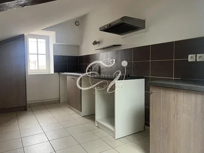 Kuchyně; dlažba, kuchyňské spotřebiče