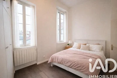 Slaapkamer; natuurlijk licht, moderne stijl