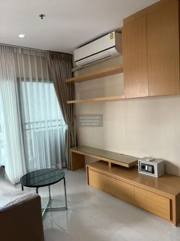 Oturma odası; fayans zemin, güvenlik