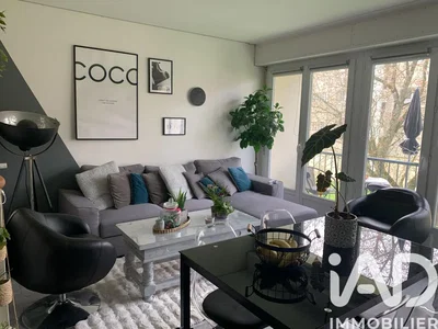 Oturma odası; modern stil, doğal ışık