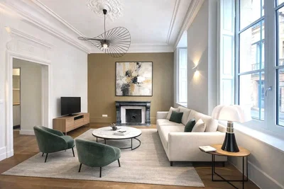 Wohnzimmer; tageslicht, kamin, moderner stil