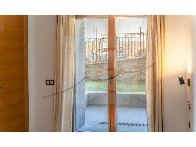 Тераса; поглед, природно светло