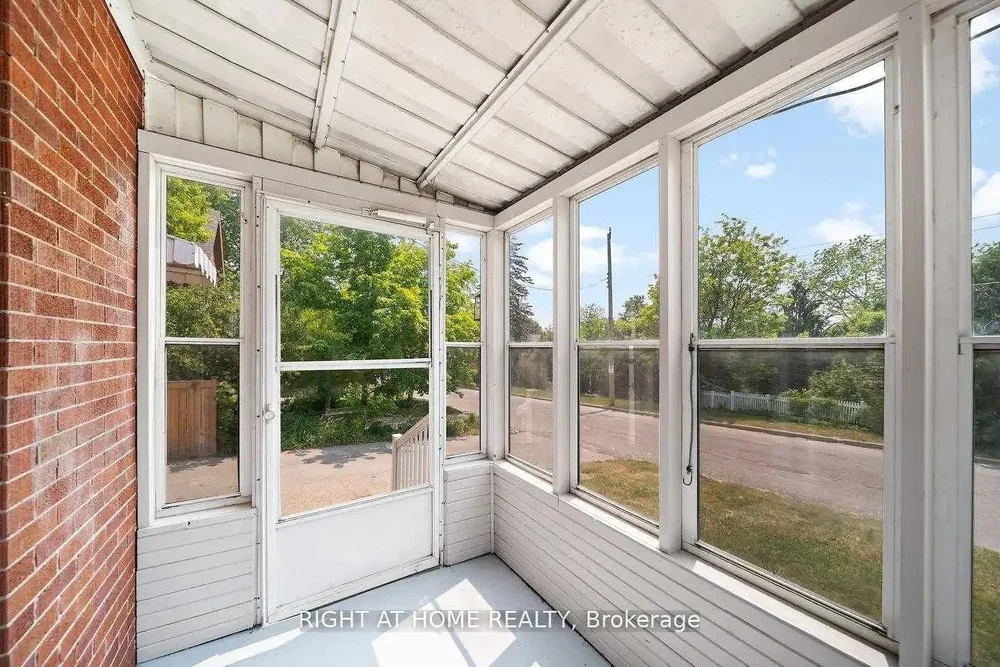 Balkon; manzara, doğal ışık