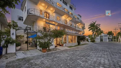 Maison et environs; vue