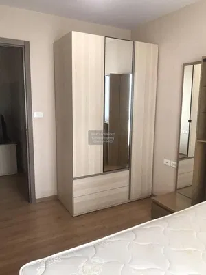 Camera da letto; pavimento in legno, ristrutturato, luce naturale