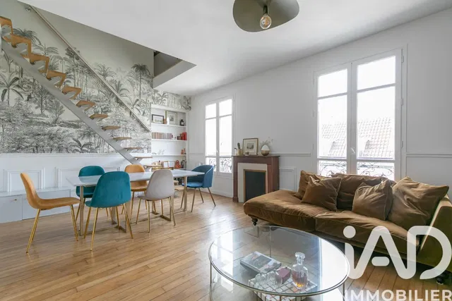 Wohnzimmer; holzboden, tageslicht, moderner stil