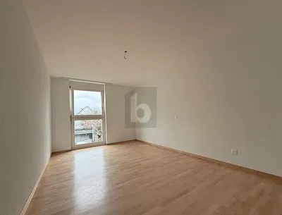 Schlafzimmer; blick, holzboden, tageslicht