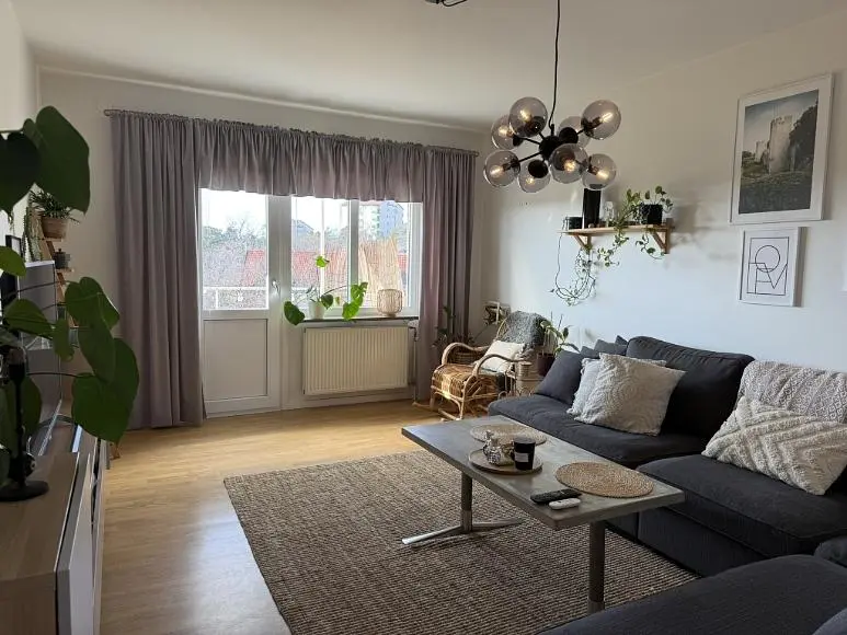 Wohnzimmer; tageslicht, moderner stil