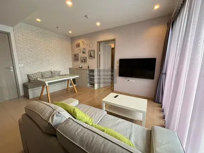 Sala de estar; estilo moderno, luz natural