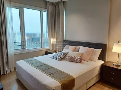 Chambre; vue, lumière naturelle, style moderne