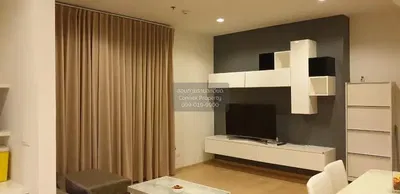 Woonkamer; moderne stijl, natuurlijk licht