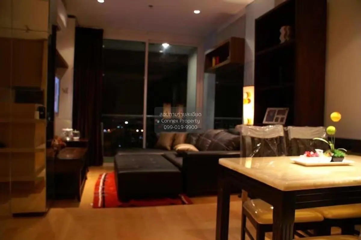 Wohnzimmer; blick, tageslicht, moderner stil