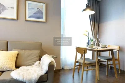 Dnevni boravak; moderan stil, prirodna svjetlost
