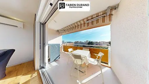 Balkon; manzara, doğal ışık