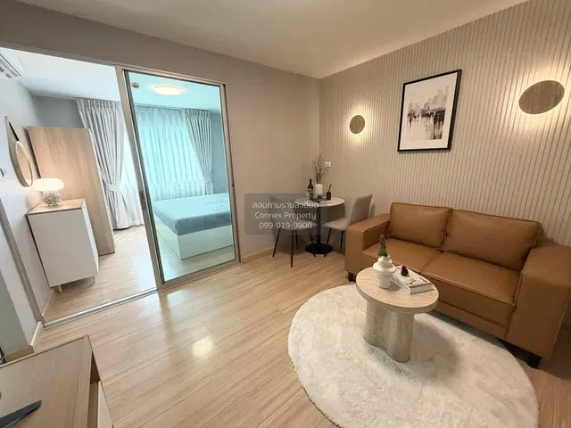 Obývačka; prirodzené svetlo, moderný štýl