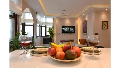 Trpezarija; prirodno svjetlo, moderni stil