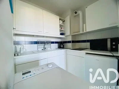 Кухиња; кухињски апарати, плочице