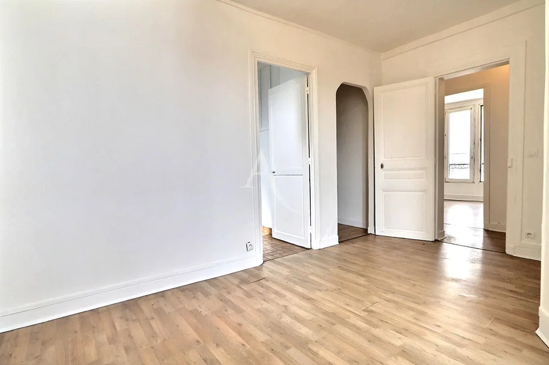 Autre; parquet, lumière naturelle