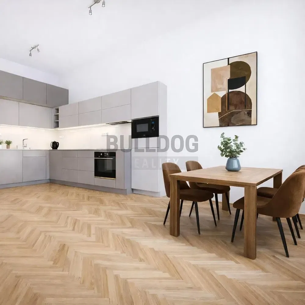 Küche; holzboden, moderner stil, küchengeräte, tageslicht