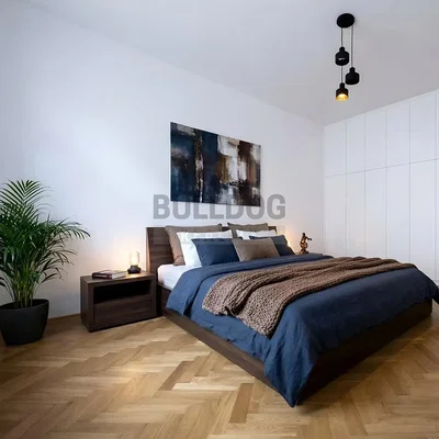 Schlafzimmer; holzboden, tageslicht, moderner stil