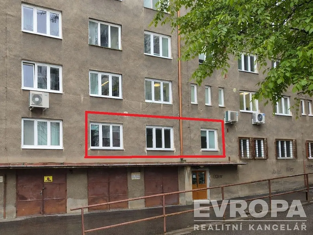 Haus und umgebung; blick