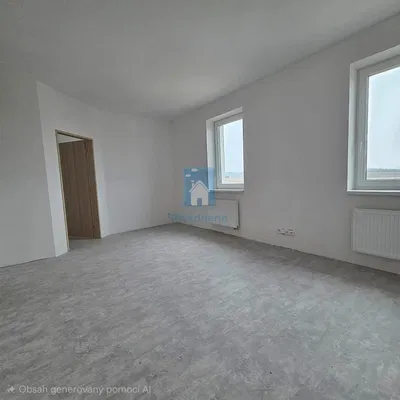 Schlafzimmer; fliesenboden, tageslicht