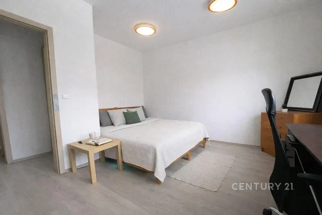 Schlafzimmer; tageslicht, moderner stil