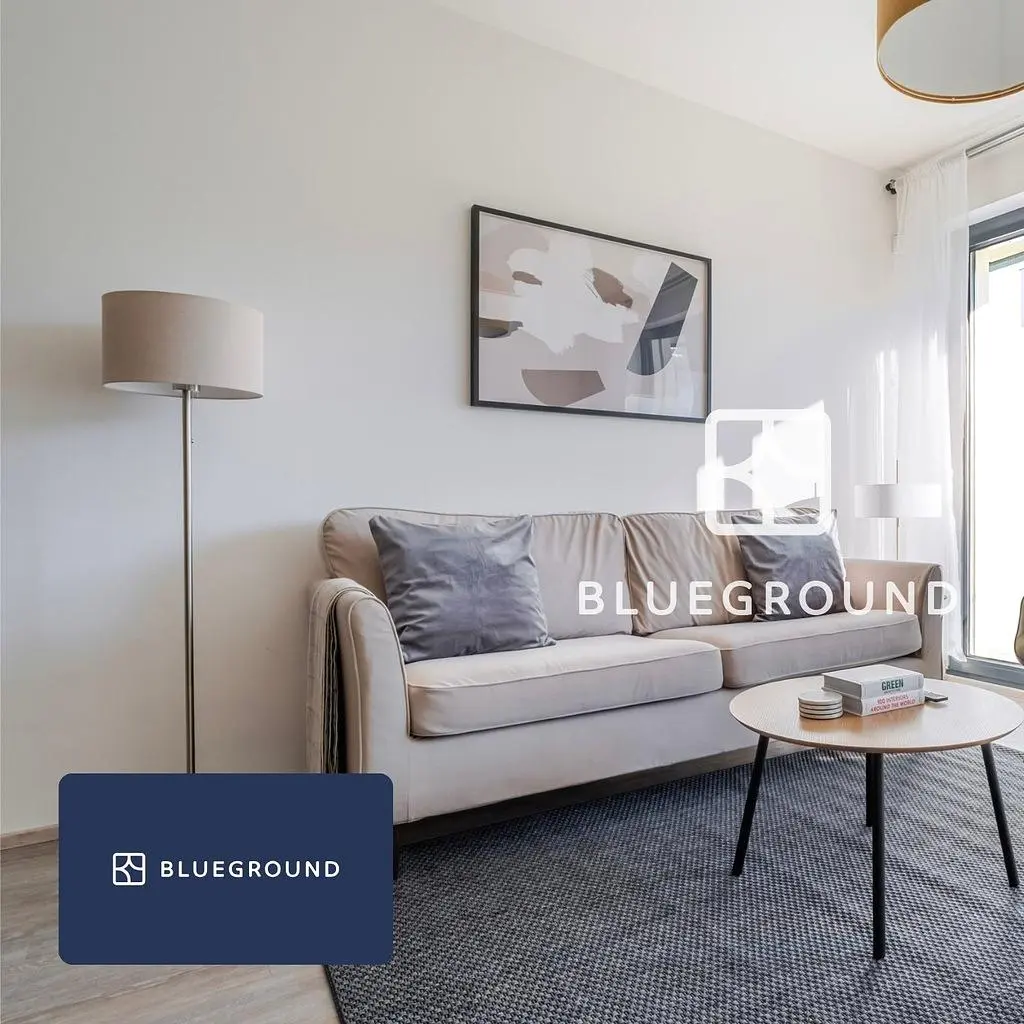 Woonkamer; moderne stijl, natuurlijk licht