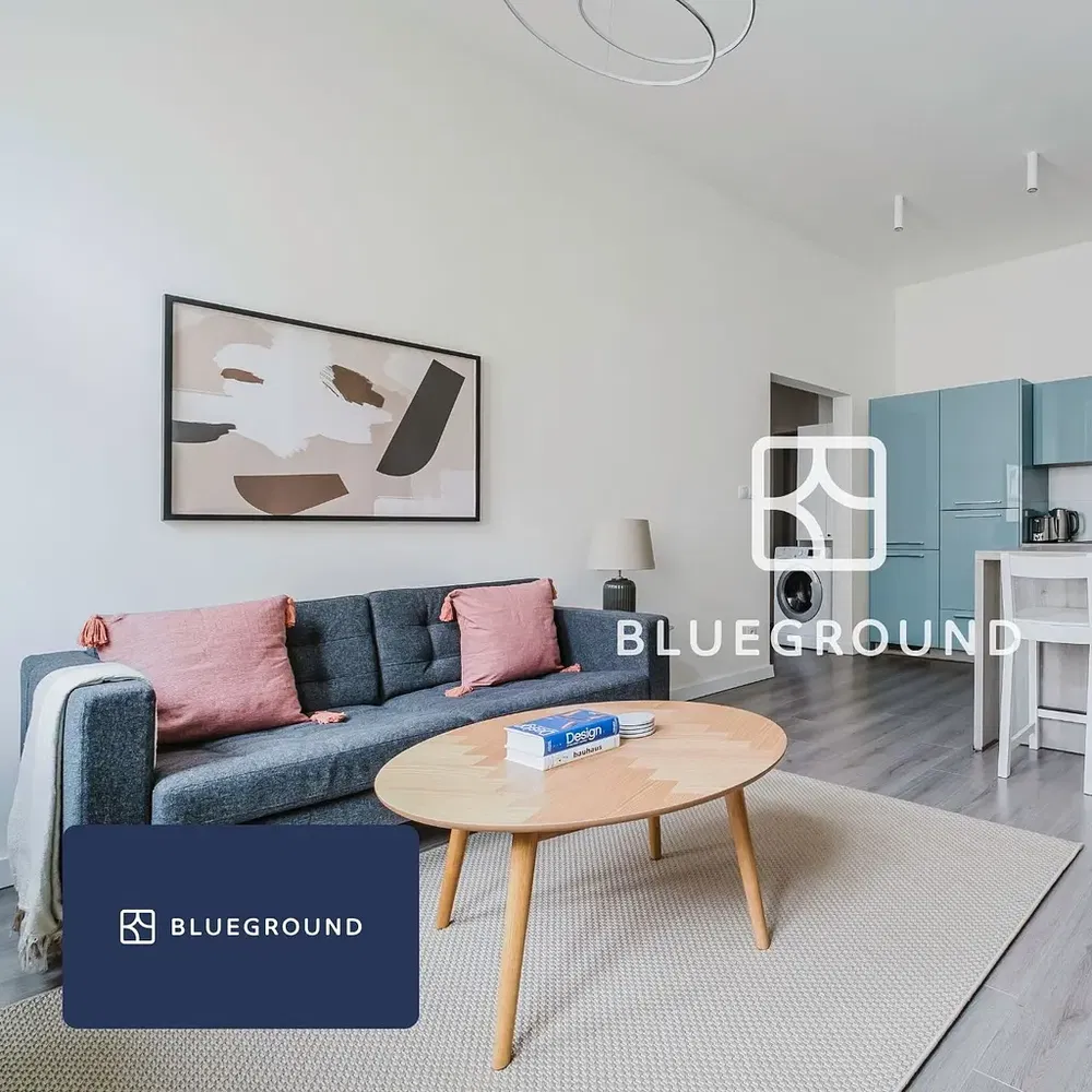 Woonkamer; moderne stijl, natuurlijk licht