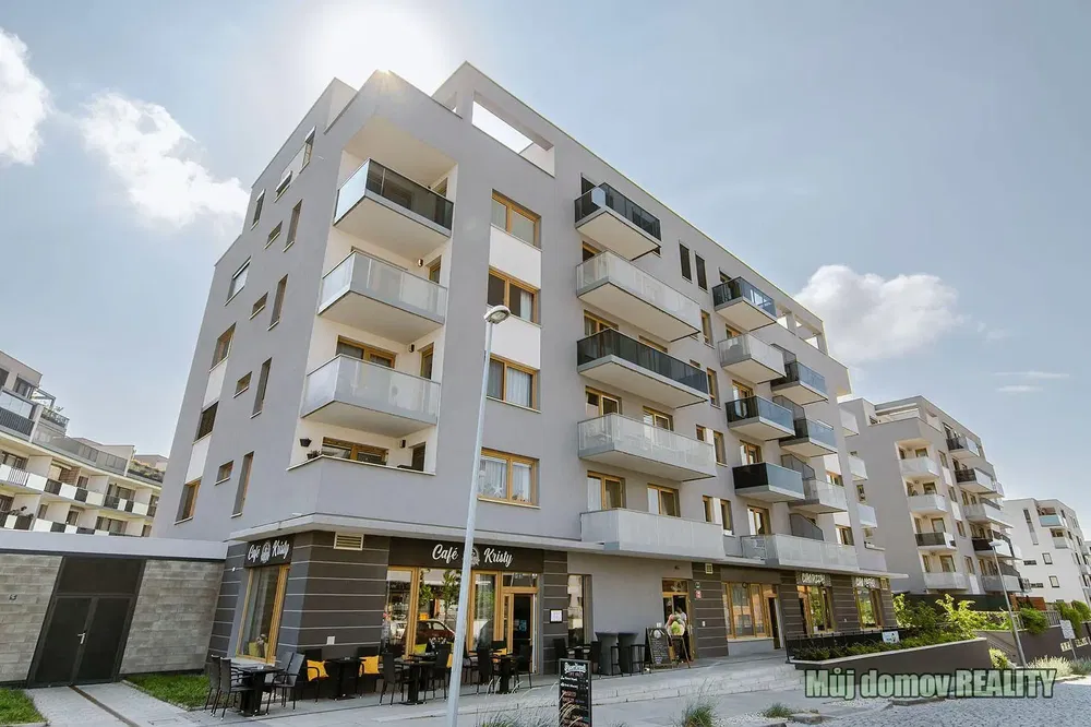House and surroundings; commercial