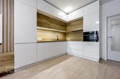 Cozinha; eletrodomésticos, renovado, luz natural, estilo moderno