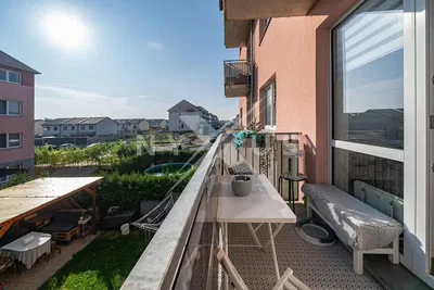 Balcone; vista, luce naturale