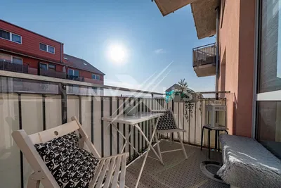 Balcone; vista, luce naturale
