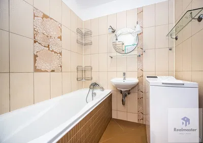 Badezimmer; fliesenboden, renoviert