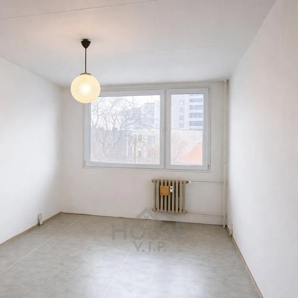 Dnevna soba; prirodno svjetlo, pločice, pogled